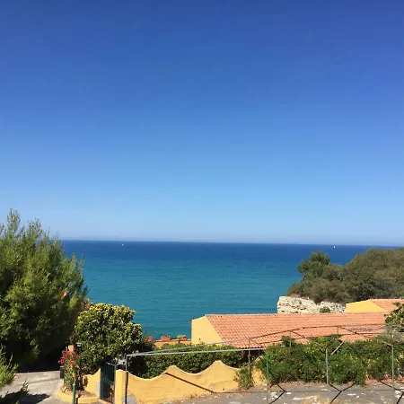 L'approdo Dei Saraceni Holiday home *